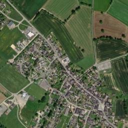 Livré-sur-Changeon map(satellite map)