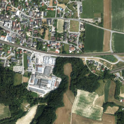 Krumnussbaum map(satellite map)