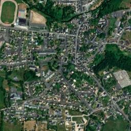 Montsûrs map(satellite map)