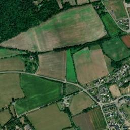 Poullan-sur-Mer map(satellite map)