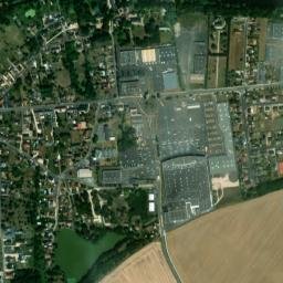 Saint-Denis-les-Ponts map(satellite map)