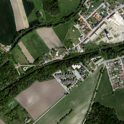 Bruck an der Leitha map(satellite map)