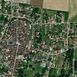 Brienon-sur-Armançon map(satellite map)