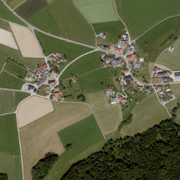 Weißenkirchen im Attergau map(satellite map)