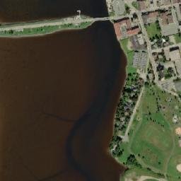 Queen Street, Bathurst, NB E2A 1A7 High Resolution Satellite Map