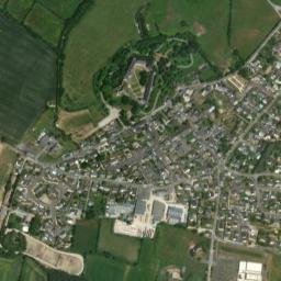 Le Plessis-Macé map(satellite map)