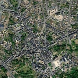 Baugé-en-Anjou map(satellite map)