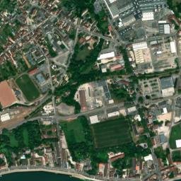Arc-lès-Gray map(satellite map)