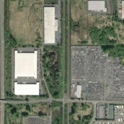 Satellite view of Auburn Golf Course