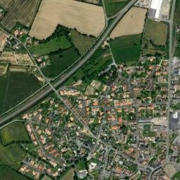 Saint-Laurent-de-la-Plaine map(satellite map)
