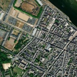 Saumur map(satellite map)