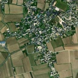Saint-Cyr-en-Bourg map(satellite map)