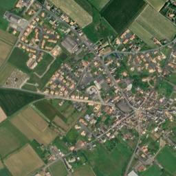 Nueil-sur-Layon map(satellite map)