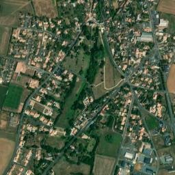Saint-Jean-de-Thouars map(satellite map)