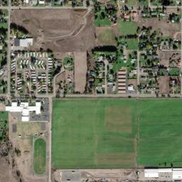 Satellite view of Larchmont Golf Course
