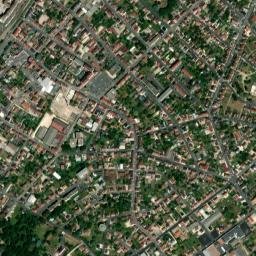 Montceau-les-Mines map(satellite map)