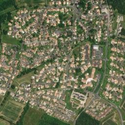 Vouneuil-sous-Biard map(satellite map)
