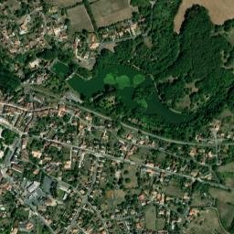 Lussac-les-Châteaux map(satellite map)