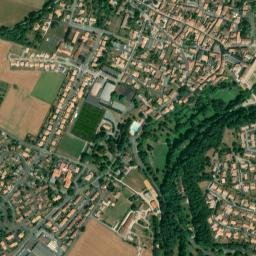 Celles-sur-Belle map(satellite map)