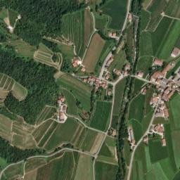 Dolegna del Collio map(satellite map)