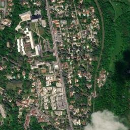 Charbonnières-les-Bains map(satellite map)