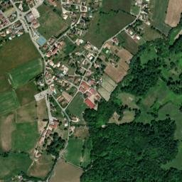Maubec map(satellite map)