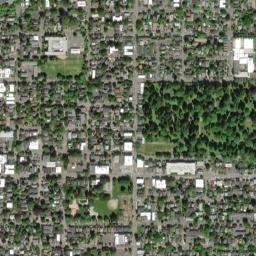 1904 Southeast Oak Street, Portland, OR Satellite Map