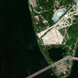 Satellite view of Club de Golf de Saint-Lambert