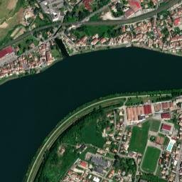 Les Roches-de-Condrieu map(satellite map)