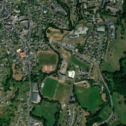 Riom-ès-Montagnes map(satellite map)