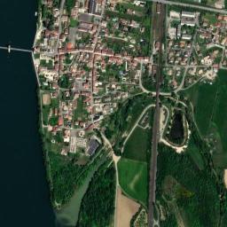 Satellite view of Golf d'Albon