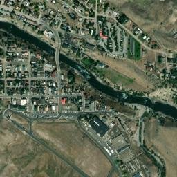 320 W Park St, Gardiner, Mt 59030 High Resolution Satellite Map