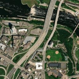 10th Avenue Bridge, Mississippi National River and Recreation High Resolution Satellite Map