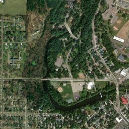 Jefferson Ave, Chippewa Falls, WI 54729 High Resolution Satellite Map