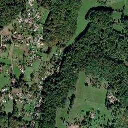 Satellite view of Golf du Château les Merles