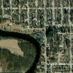 1045 South Washington Street, Shawano High Resolution Satellite Map