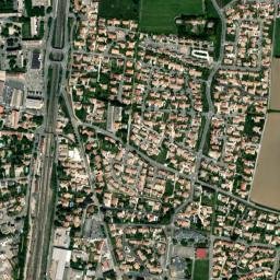 Pierrelatte map(satellite map)