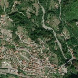 Piazza al Serchio-San Michele map(satellite map)