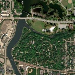 412 10th Ave NE Rochester MN High Resolution Satellite Map