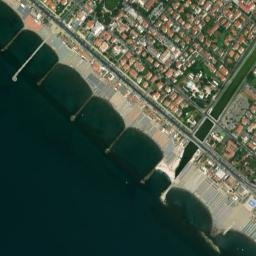 Marina di Massa map(satellite map)