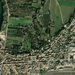 Remoulins map(satellite map)