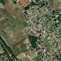 Maubec map(satellite map)