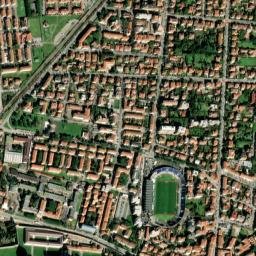 Pisa High Resolution Satellite Map
