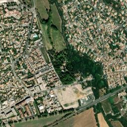 Saint-Brès map(satellite map)