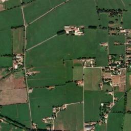 Satellite view of Golf de Saint Martin de Crau
