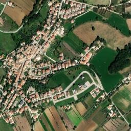 Castelleone di Suasa map(satellite map)