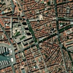 Les Grands Carmes map(satellite map)