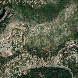 Le Redon High Resolution Satellite Map