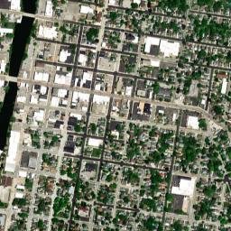 400-498 Spring St, Watertown, WI 53094 Satellite Map