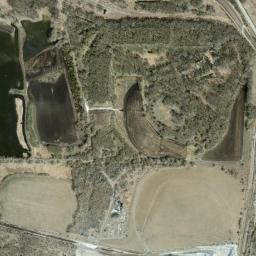 Satellite view of Highland Park Golf Course